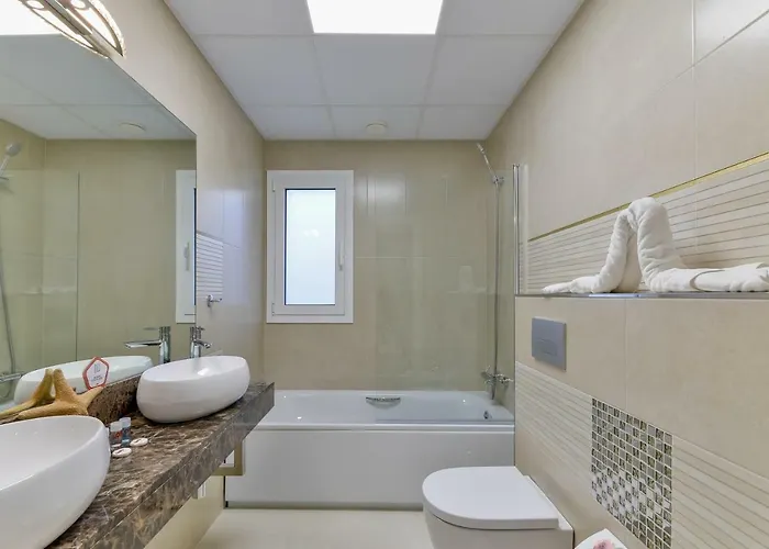 Calma Holiday Villas Villa