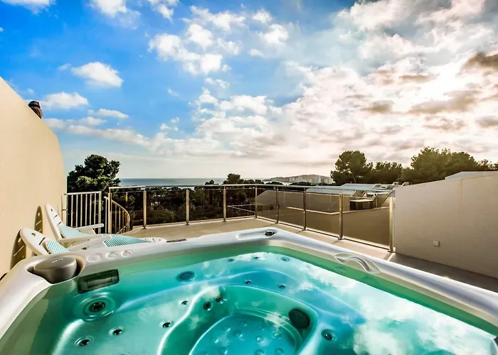 Calma Holiday Villas Villa