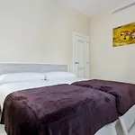 Calma Holiday Villas فيلة