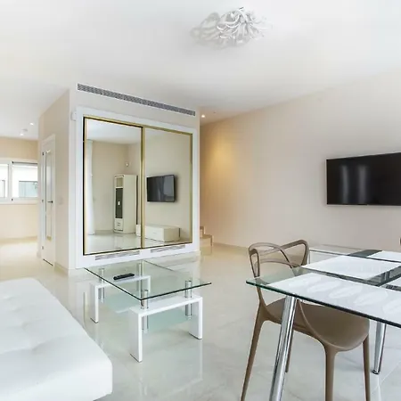 Calma Holiday Villas