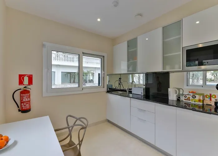 Calma Holiday Villas