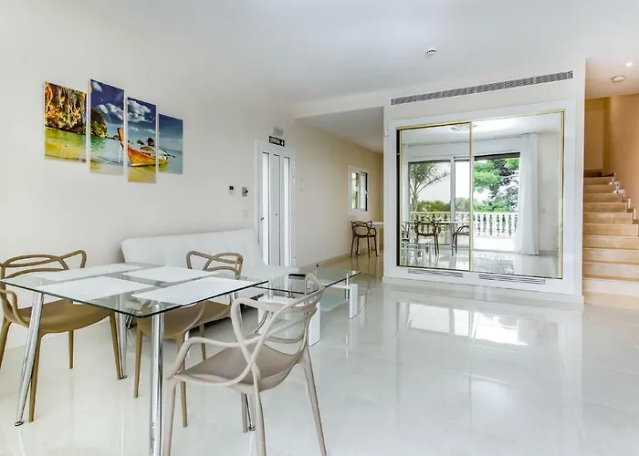 Villa Calma Holiday Villas