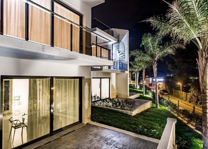 Calma Holiday Villas