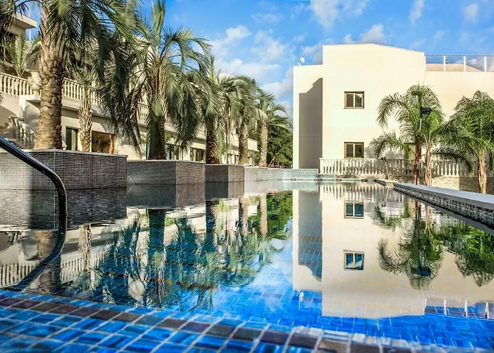 Calma Holiday Villas * 普拉加德阿罗